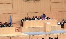 关于战场陷入混乱，局势不明胜利者何人？的信息