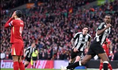 九游体育网页版-爱尔兰队在比赛中鏖战取胜，晋级下一轮