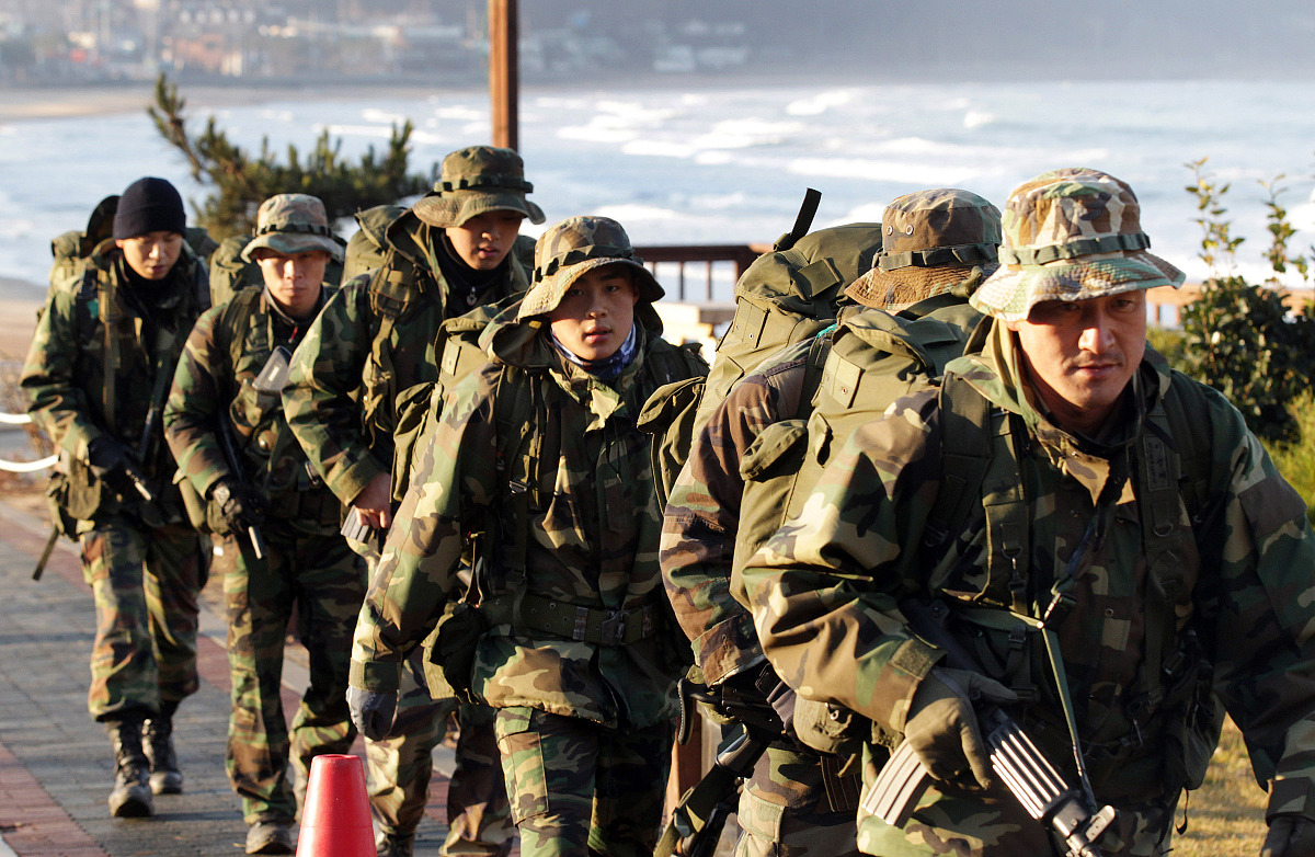 勇敢的队员们，永不放弃追逐胜利